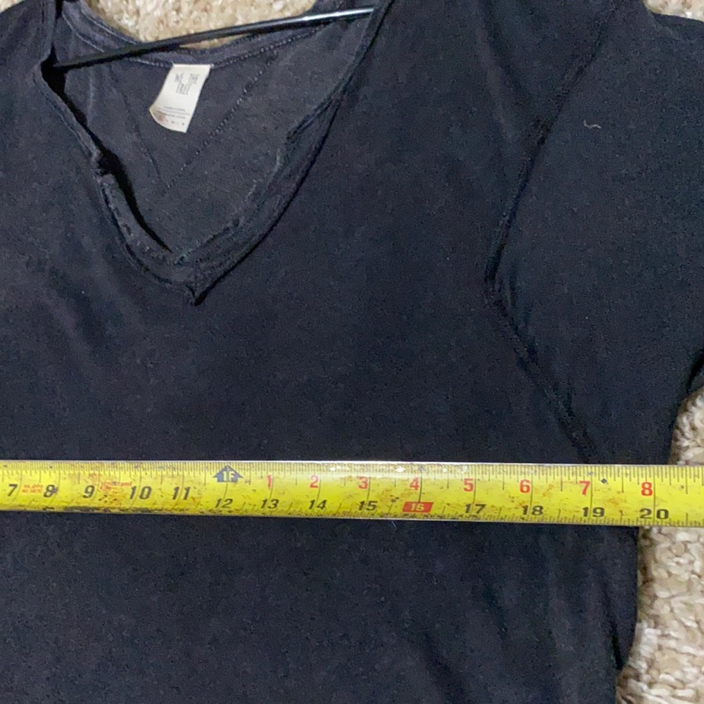 Free People We The Free Dark Gray Linen Cotton Head in the Clouds V Neck Tee XS - Picture 12 of 16
